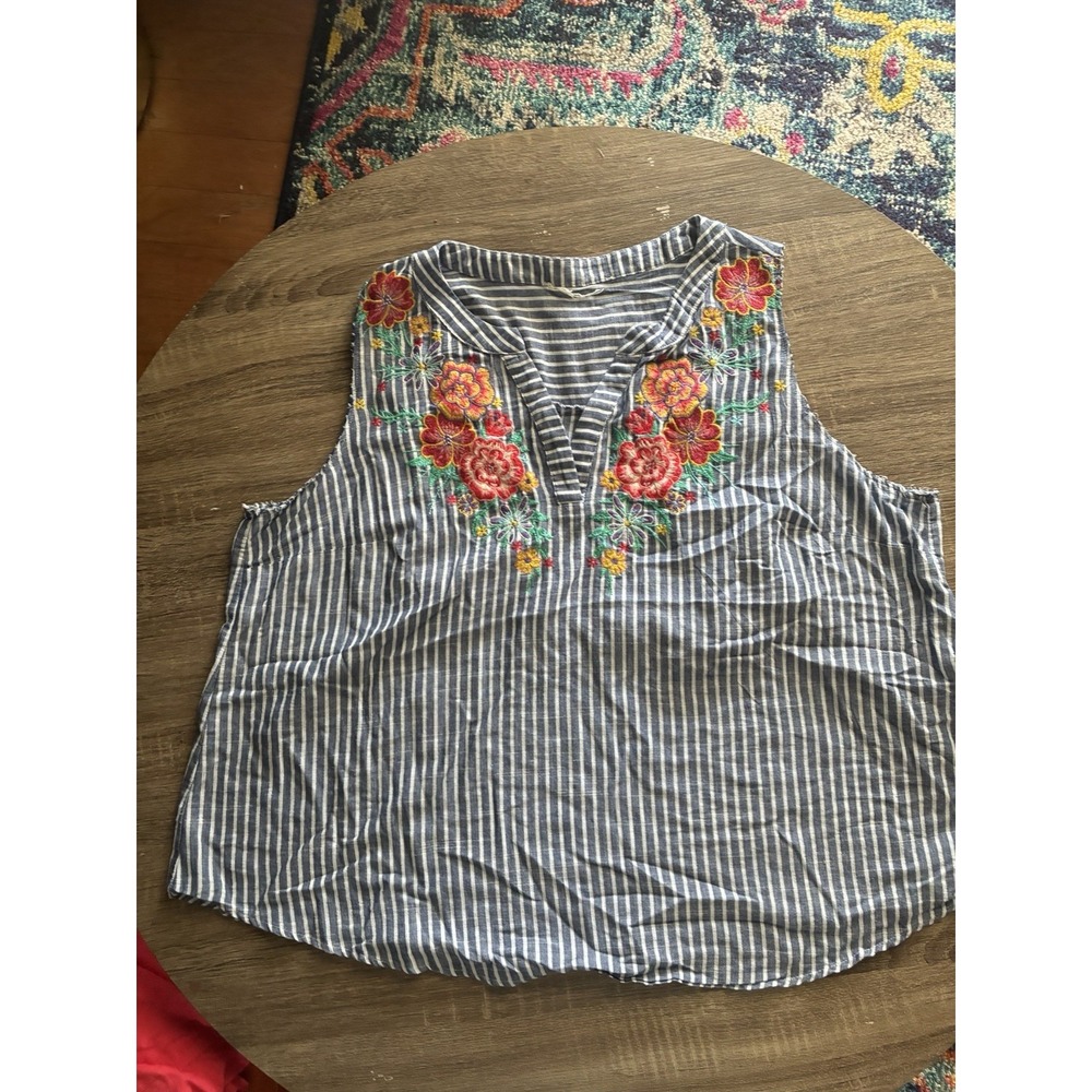 Savanah Jane Women's Embroidered Sleeveless Top Size L/XlL No Tag-